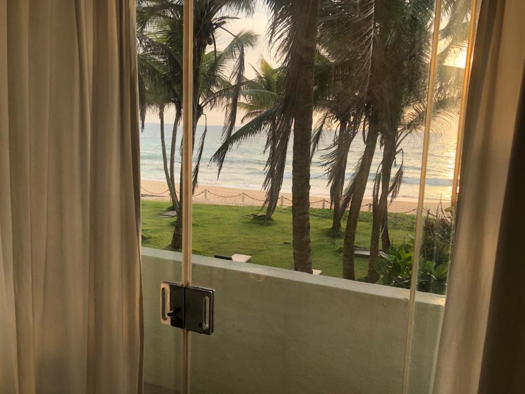 The Beach House Ambalangoda  Εξωτερικό φωτογραφία