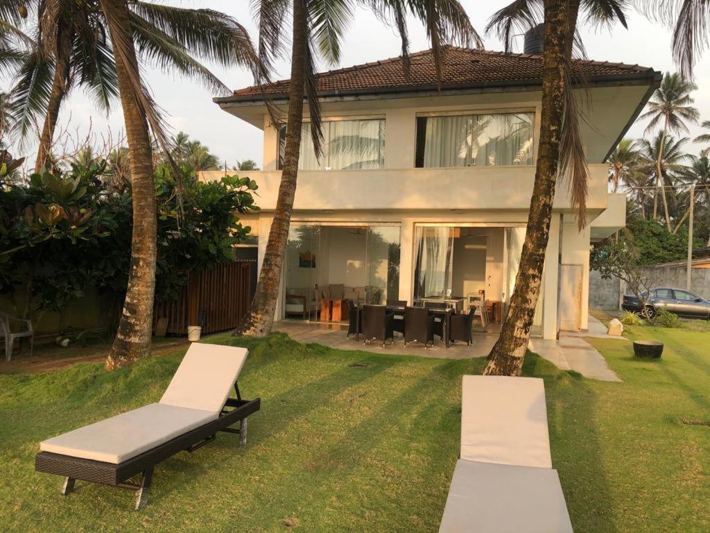 The Beach House Ambalangoda  Εξωτερικό φωτογραφία