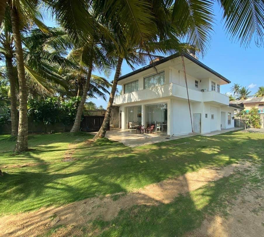 The Beach House Ambalangoda  Εξωτερικό φωτογραφία
